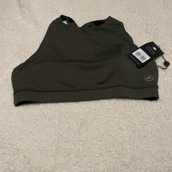 048EA.- Endeavor Athletic DRYFORCE® Sports Bra. Size Medium - Picture 2 of 5